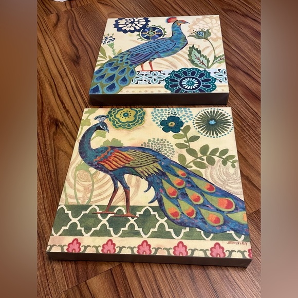 2-Piece Peacock Canvas Artwork Set - Picture 3 of 9